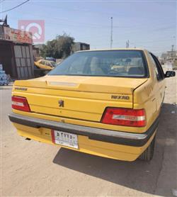 Peugeot 405